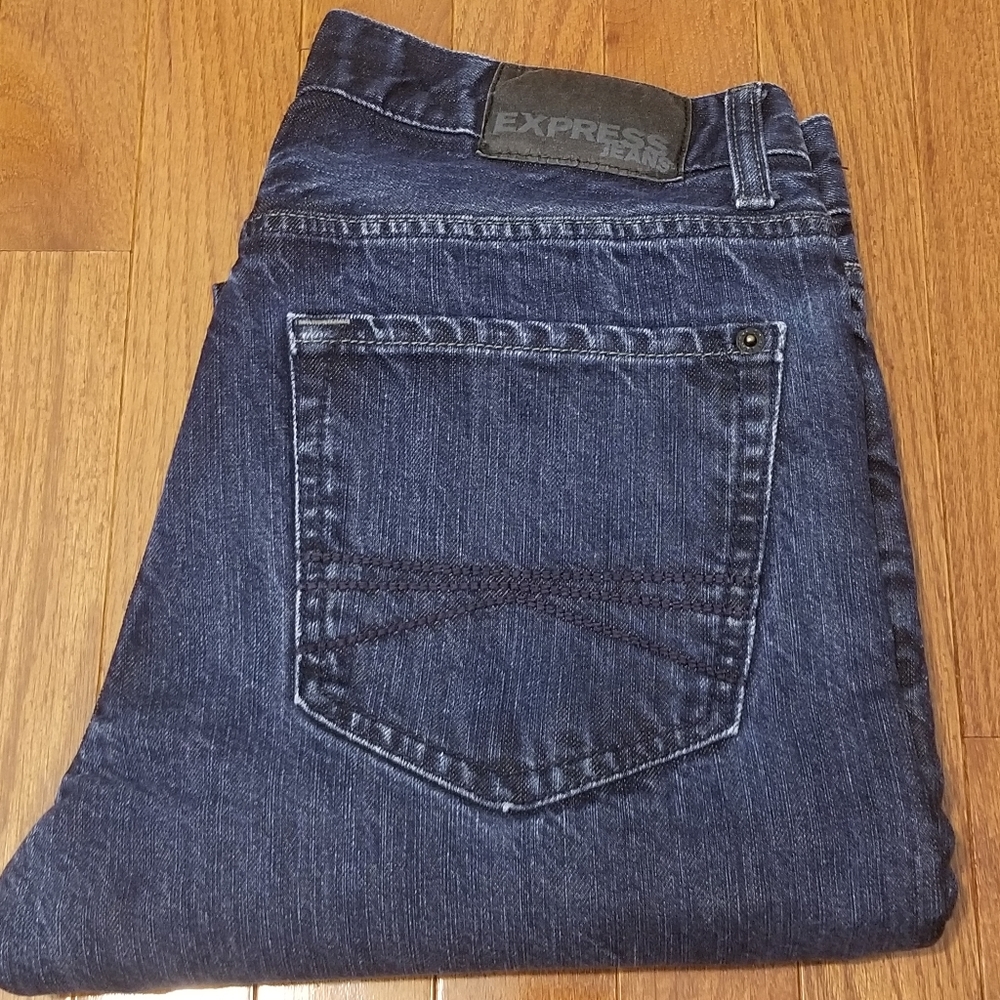 Express kingston Classic Jean Fit Straight Leg W30